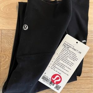 🤩 NWT Lululemon Align High Rise 🤩